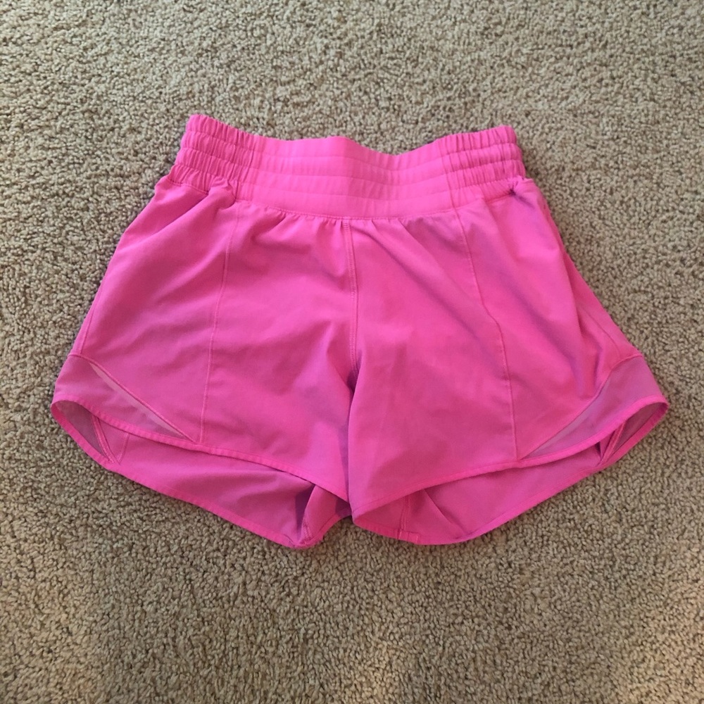 Lululemon Hotty Hot Shot Shorts